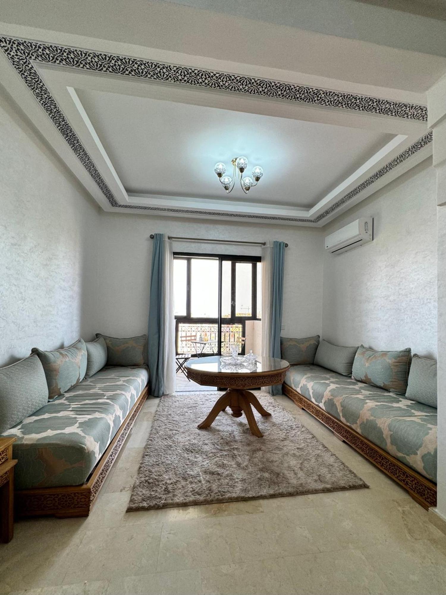 Appartement Malak - Residence Avec Piscine, Wifi, Gardien H24 マラケシュ エクステリア 写真